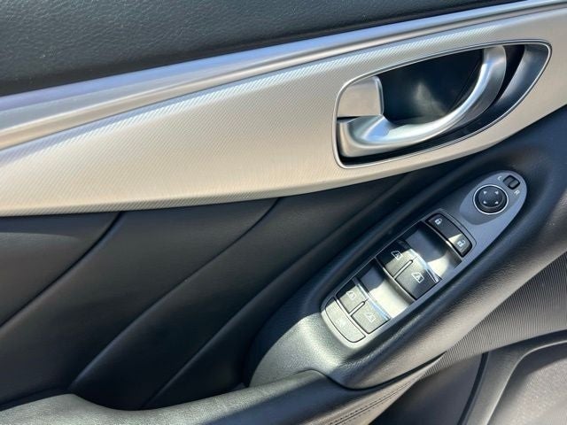 2020 INFINITI Q50 LUXE
