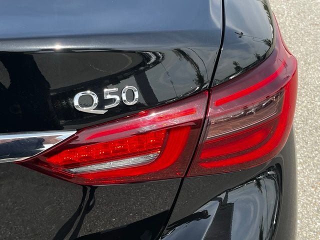 2023 INFINITI Q50 LUXE RWD