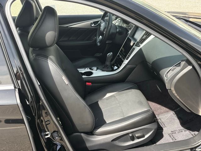 2023 INFINITI Q50 LUXE RWD