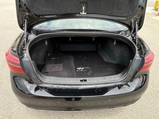 2023 INFINITI Q50 LUXE RWD