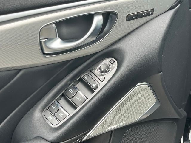 2023 INFINITI Q50 LUXE RWD