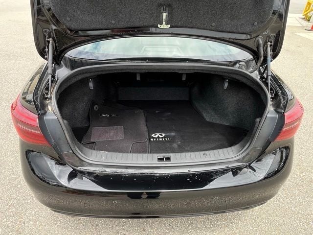 2023 INFINITI Q50 LUXE RWD