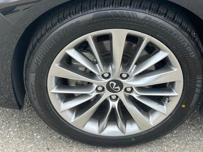 2023 INFINITI Q50 LUXE RWD