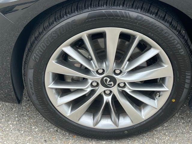 2023 INFINITI Q50 LUXE RWD