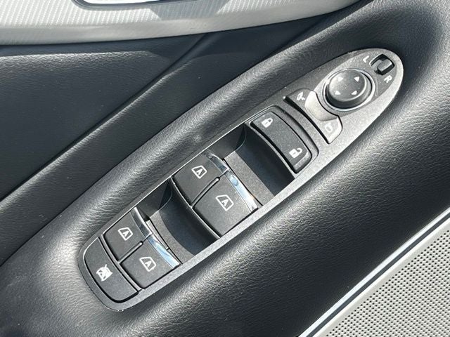 2023 INFINITI Q50 LUXE RWD