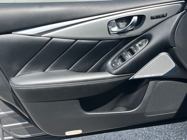 2023 INFINITI Q50 LUXE RWD