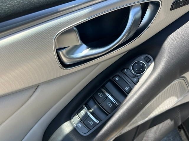 2023 INFINITI Q50 LUXE RWD