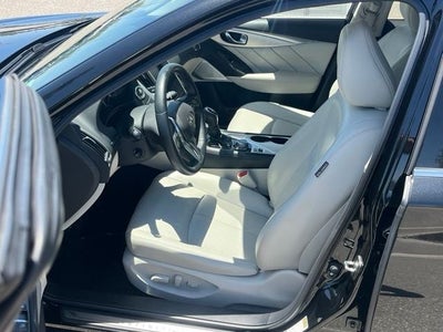 2023 INFINITI Q50 LUXE RWD