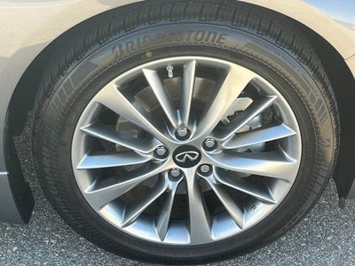 2023 INFINITI Q50 LUXE RWD