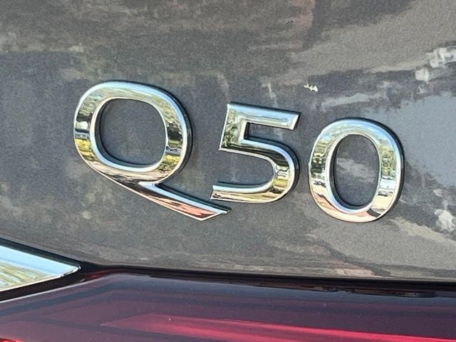2023 INFINITI Q50 LUXE RWD