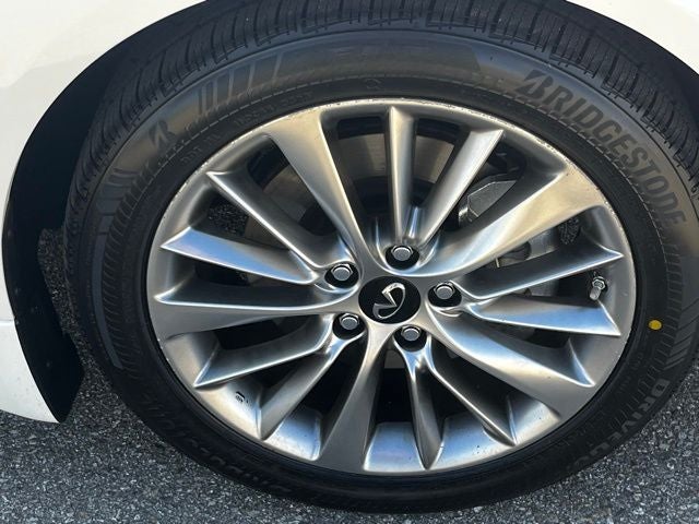 2024 INFINITI Q50 LUXE