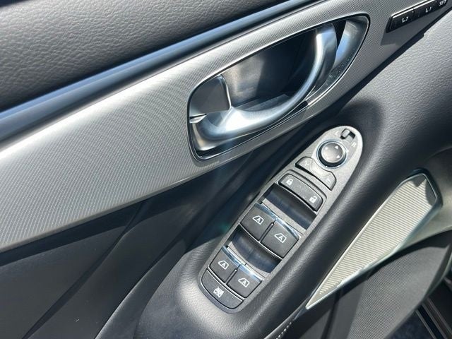 2024 INFINITI Q50 LUXE RWD