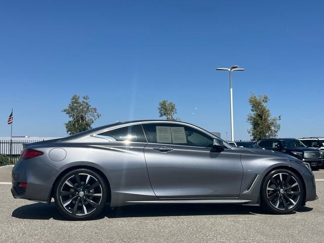 2019 INFINITI Q60 LUXE