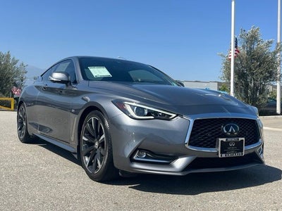 2019 INFINITI Q60 LUXE