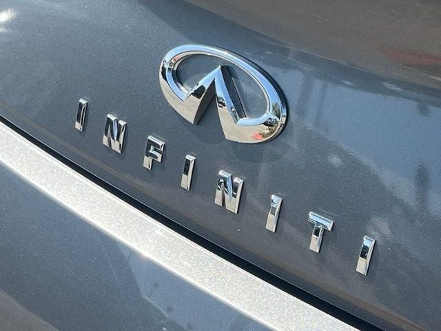 2019 INFINITI Q60 LUXE