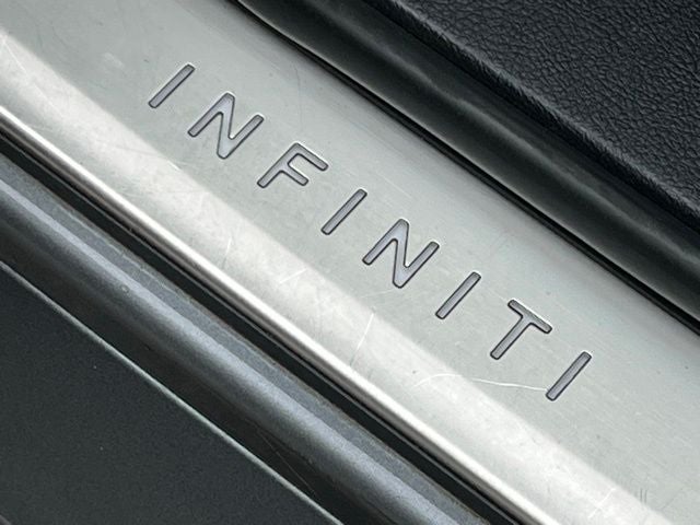 2019 INFINITI Q60 LUXE