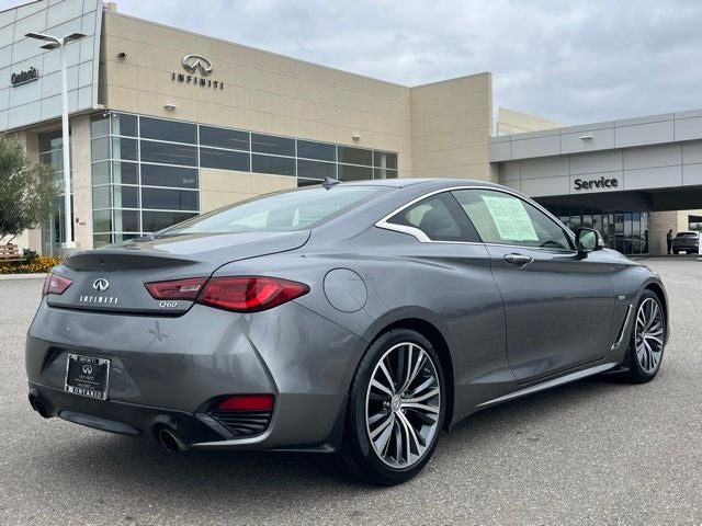 2019 INFINITI Q60 LUXE