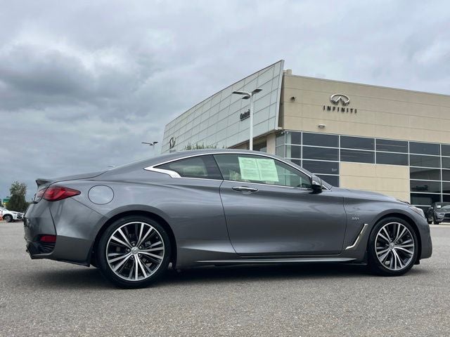 2019 INFINITI Q60 LUXE