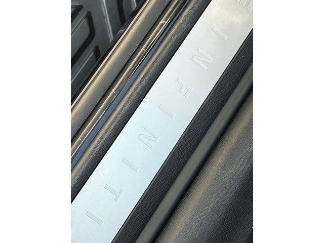 2022 INFINITI QX80 LUXE 2WD