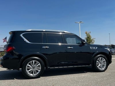 2022 INFINITI QX80 LUXE 2WD