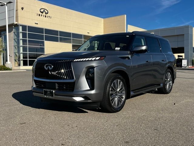 2026 INFINITI QX80 LUXE