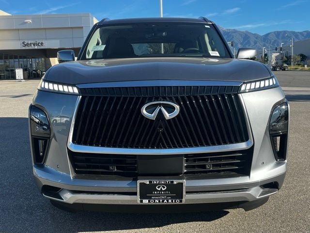 2026 INFINITI QX80 LUXE