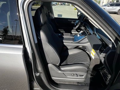 2026 INFINITI QX80 LUXE