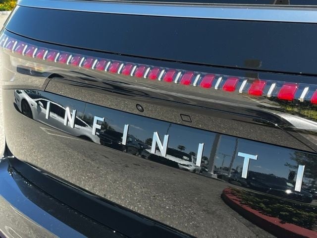 2026 INFINITI QX80 Luxe 2WD