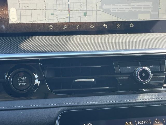 2027 INFINITI QX80 Luxe 4WD