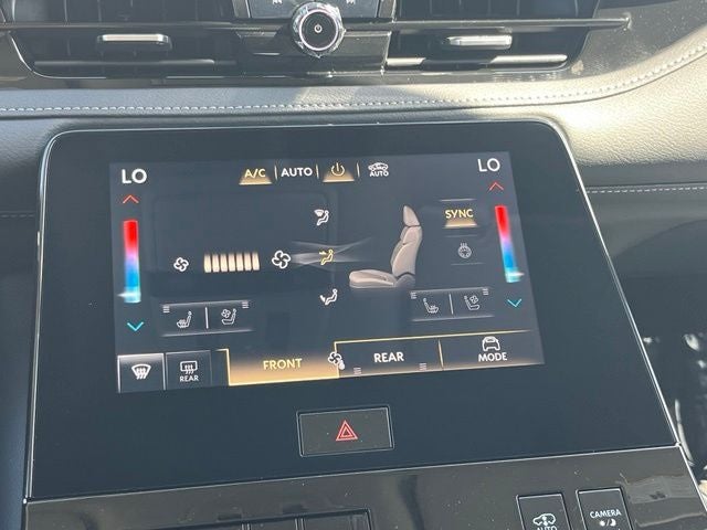 2027 INFINITI QX80 Luxe 4WD