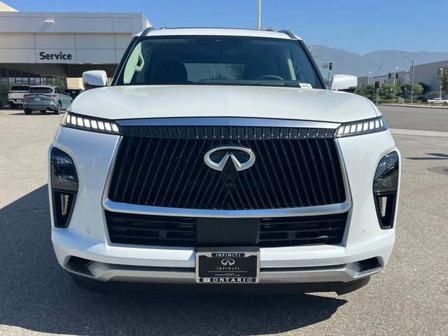 2027 INFINITI QX80 Luxe 4WD