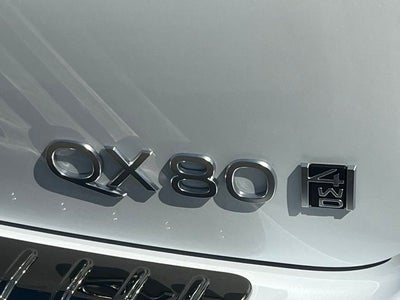 2027 INFINITI QX80 Luxe 4WD