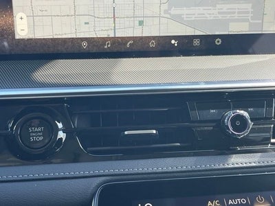 2027 INFINITI QX80 Luxe 4WD
