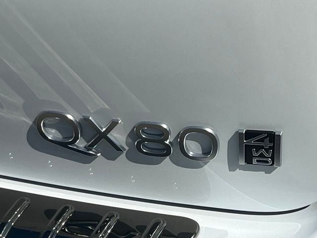 2027 INFINITI QX80 Luxe 4WD