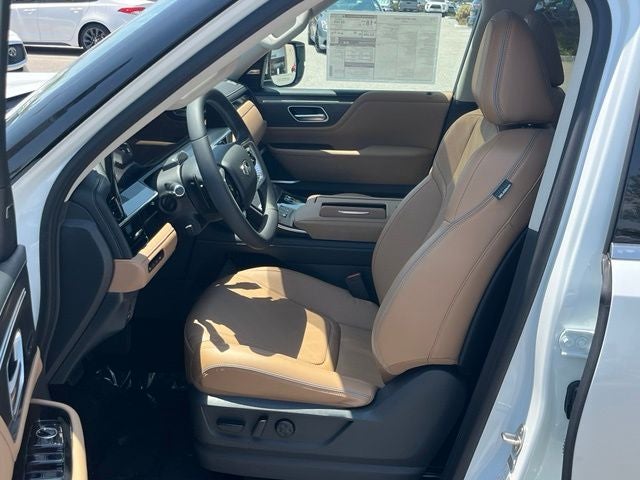 2027 INFINITI QX80 Luxe 2WD