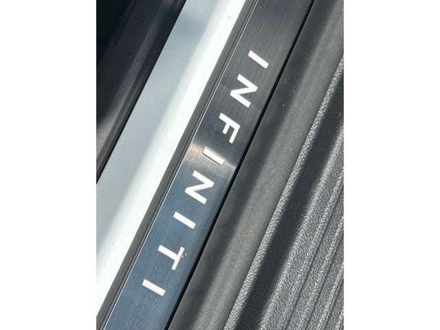 2027 INFINITI QX80 Luxe 2WD