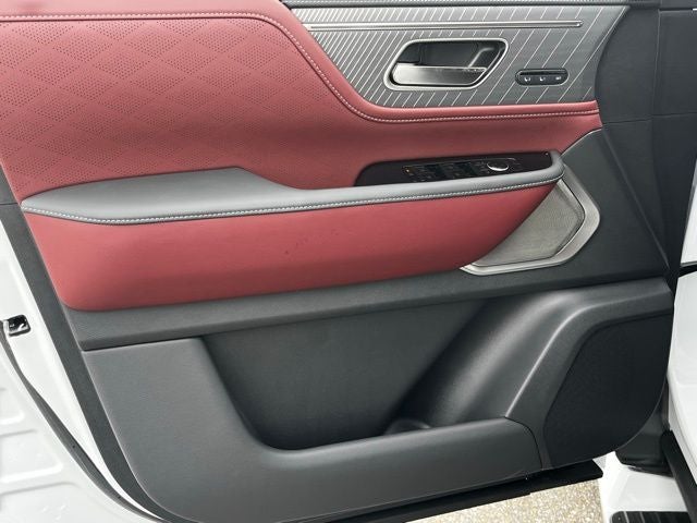 2026 INFINITI QX80 Autograph 4WD