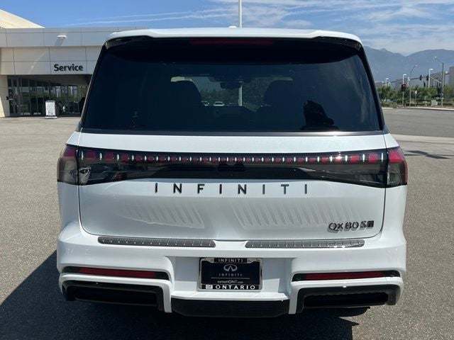 2027 INFINITI QX80 Sport 4WD