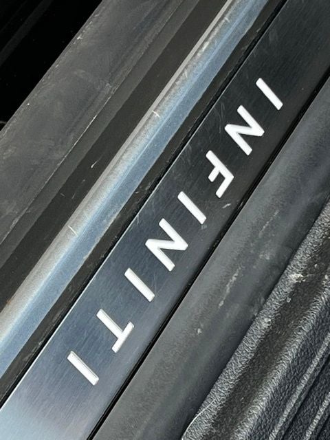 2025 INFINITI QX80 Sensory 4WD