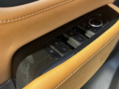 2025 INFINITI QX80 Sensory 4WD