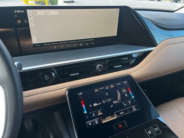 2025 INFINITI QX80 Sensory 4WD