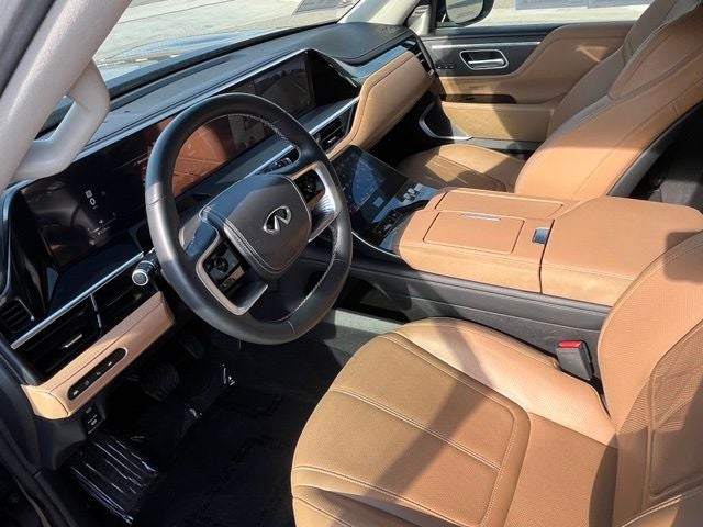 2025 INFINITI QX80 Sensory 4WD