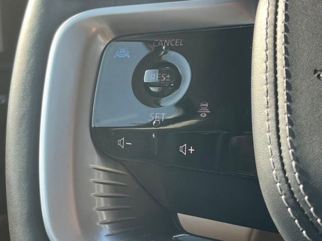 2025 INFINITI QX80 Sensory 4WD