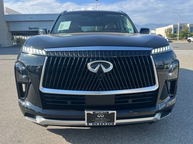 2025 INFINITI QX80 Sensory 4WD