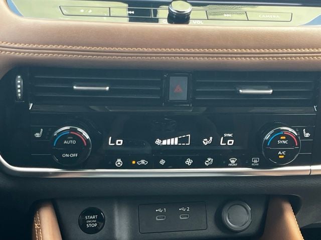 2025 Nissan Rogue Platinum