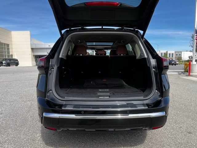 2025 Nissan Rogue Platinum