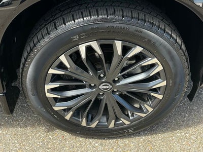 2025 Nissan Rogue Platinum