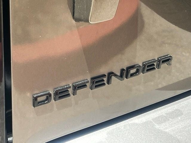 2025 Land Rover Defender 110 S